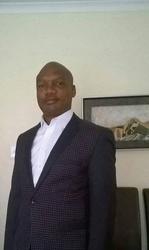 Phadima Majoro, estate agent