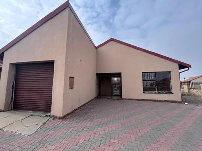 House For Sale in Zamdela, Zamdela