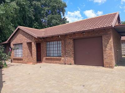 House For Sale in Vanderbijlpark CE 1, Vanderbijlpark